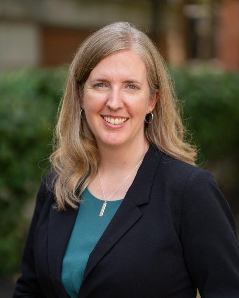 Professor Laura R McCunn Professor laura r mccunn